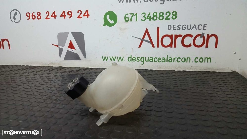 DEPOSÍTO DE EXPANSÃO CITROEN C4 BERLINA SX - 1