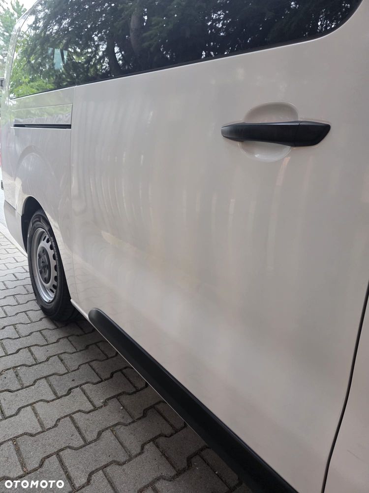 Peugeot Expert Kombi Long 2,8t - 4