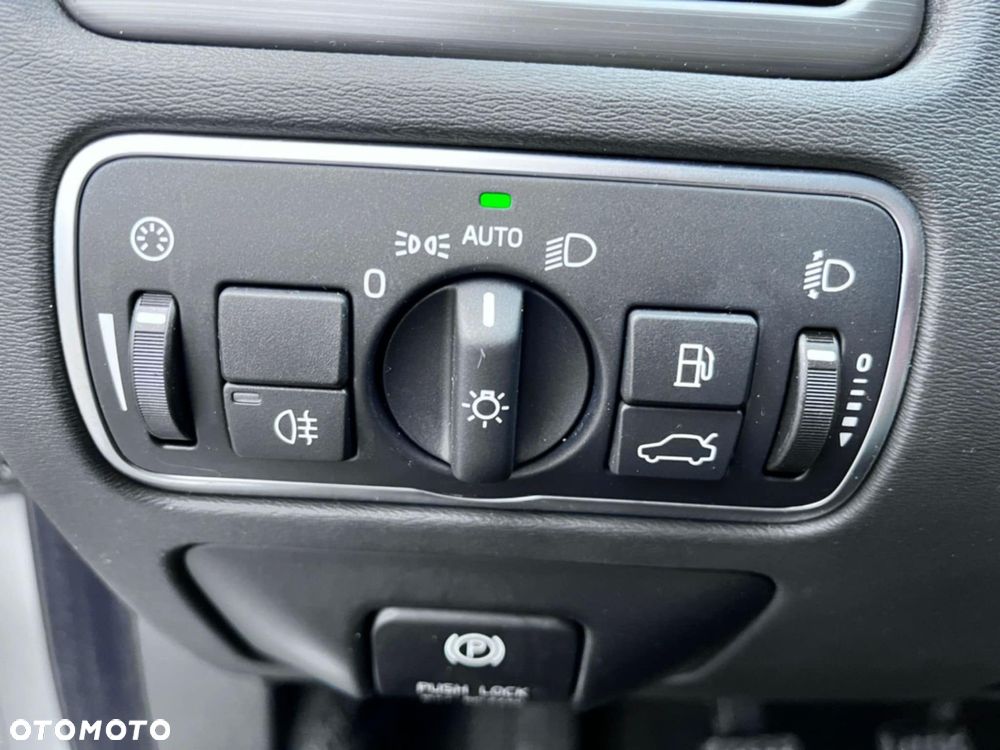 Volvo XC 70 D4 Drive-E Momentum - 26