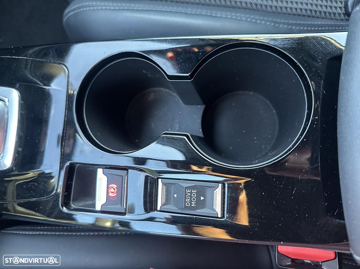 Peugeot e-208 50 kWh GT Line - 31
