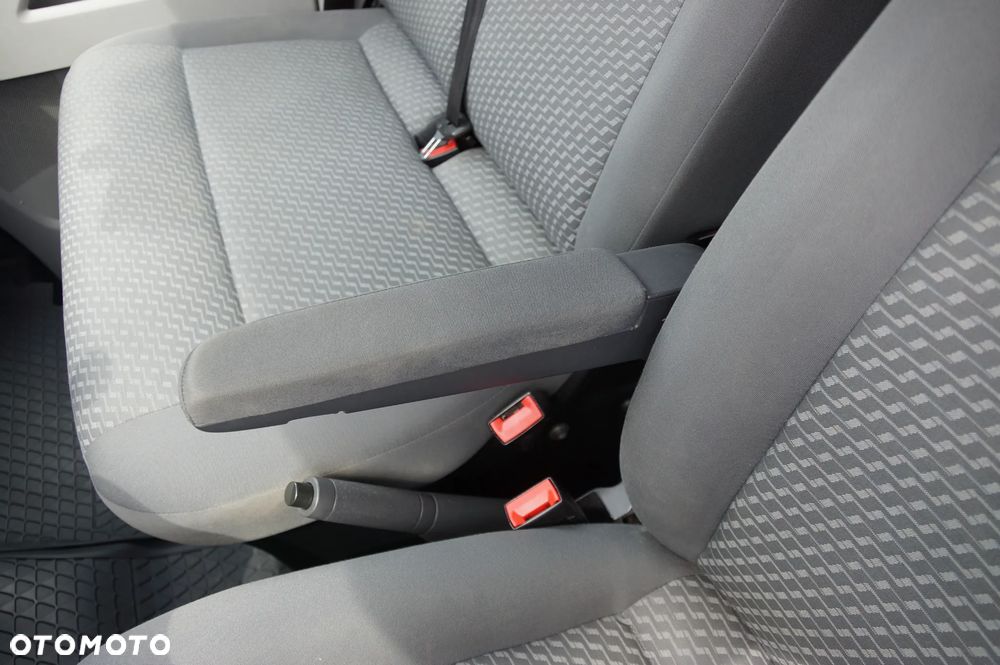 Volkswagen Caravelle TDI L2 Comfortline - 17
