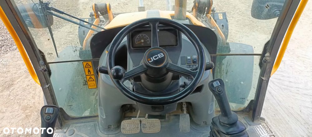 JCB 3CX 14L5WA - 11