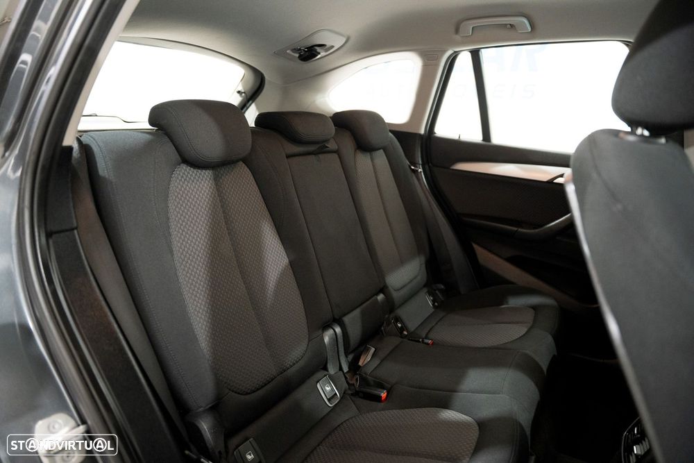 BMW X1 16 d sDrive Advantage Auto - 14
