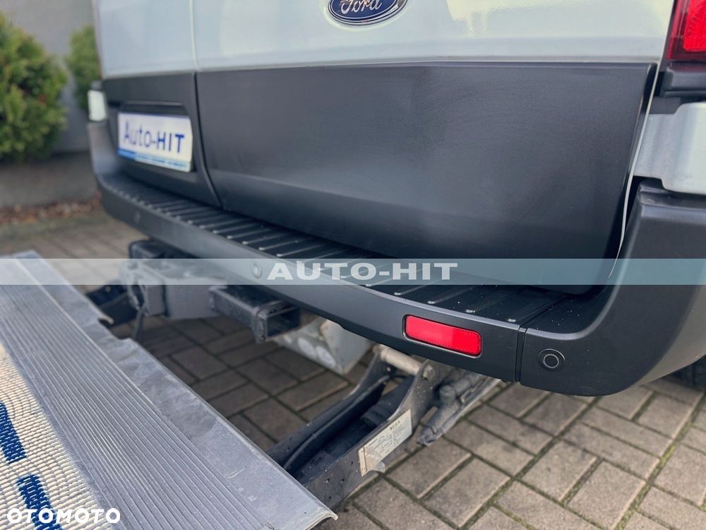 Ford Transit - 17