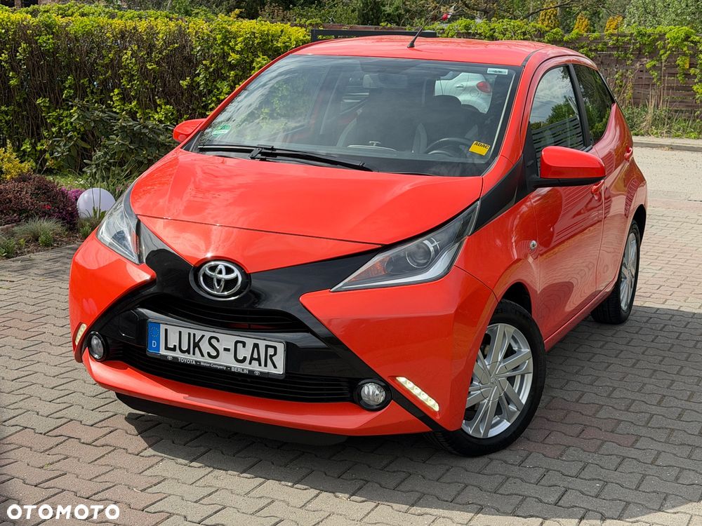 Toyota Aygo x-clusiv - 1