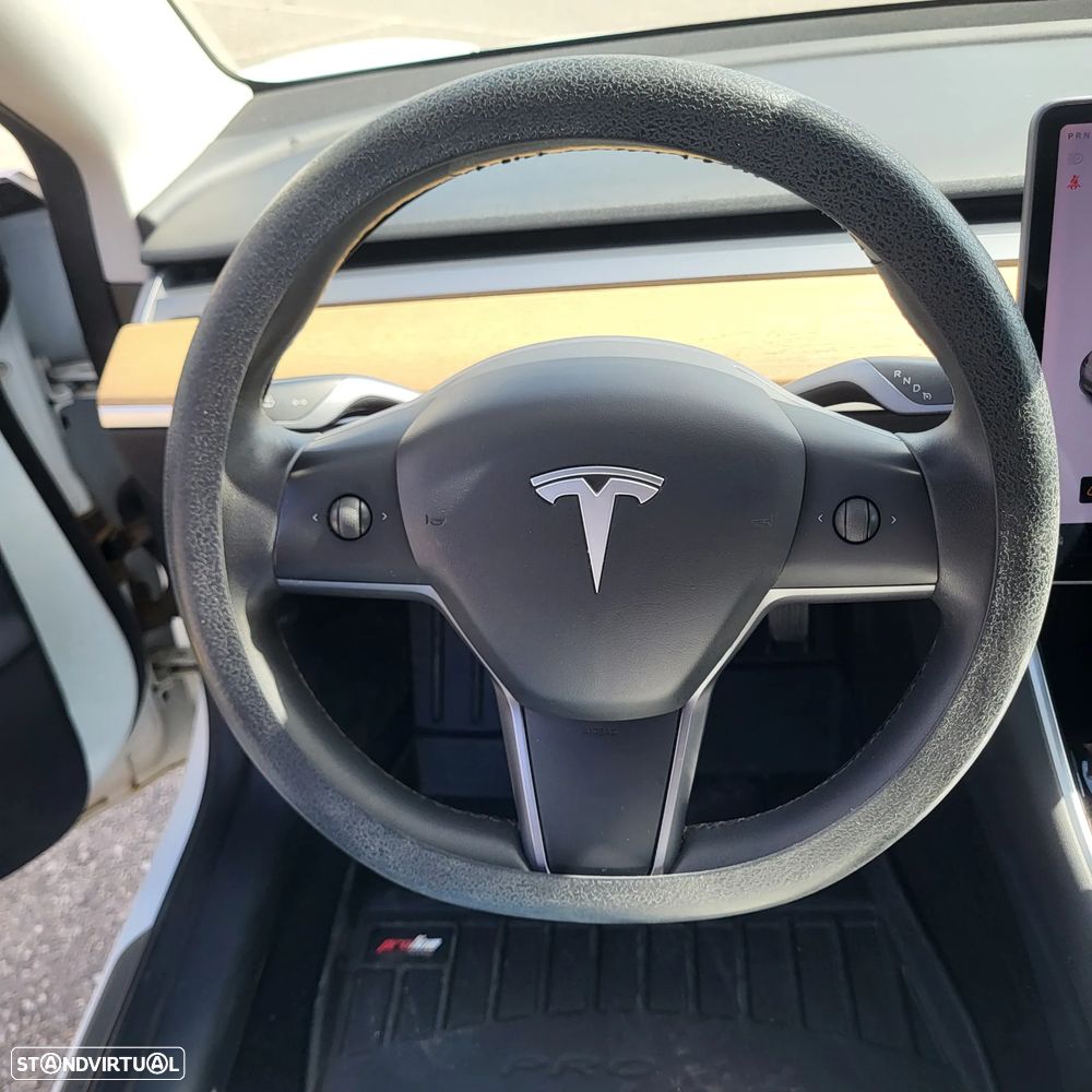 Tesla Model 3 Long-Range RWD - 16
