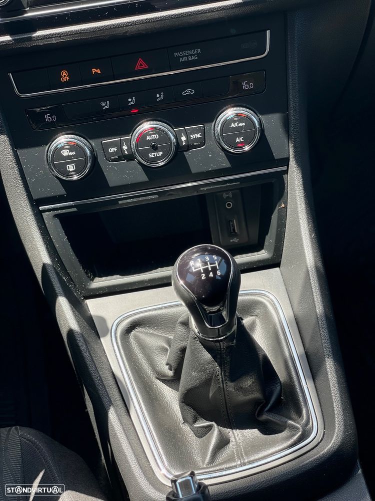SEAT Leon ST 1.6 TDI Style Ecomotive - 15