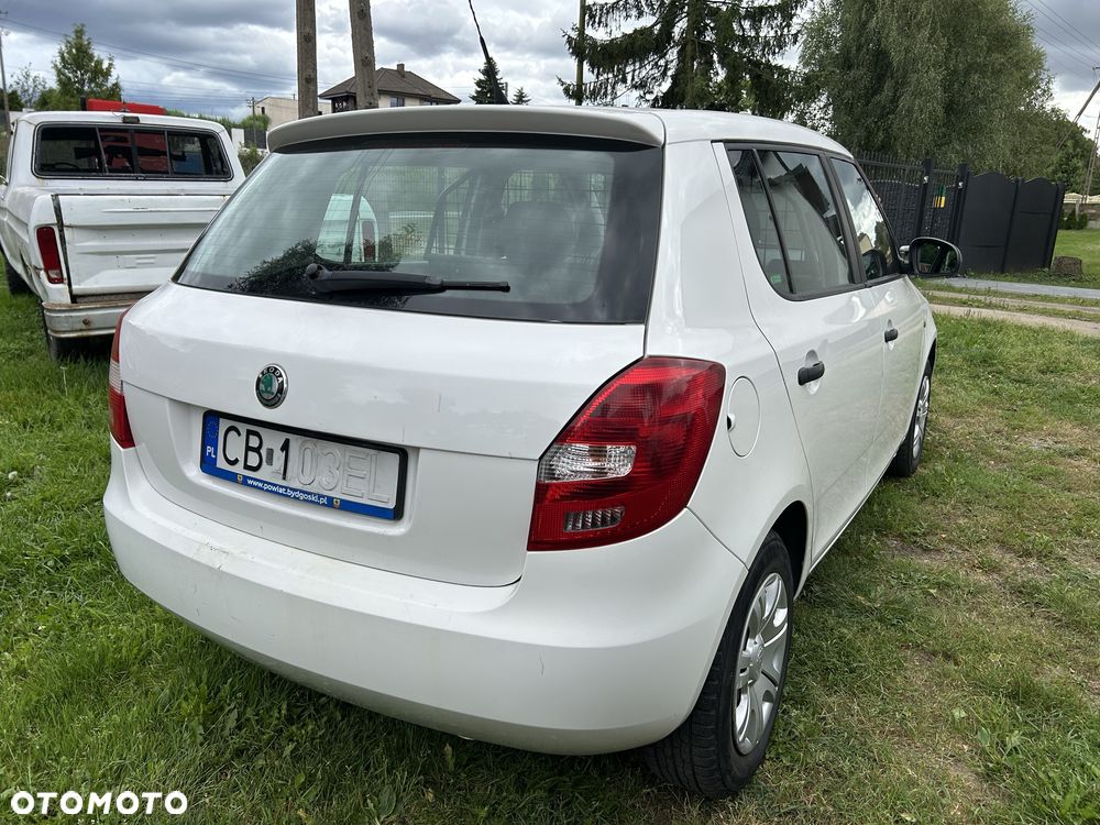 Skoda Fabia - 5
