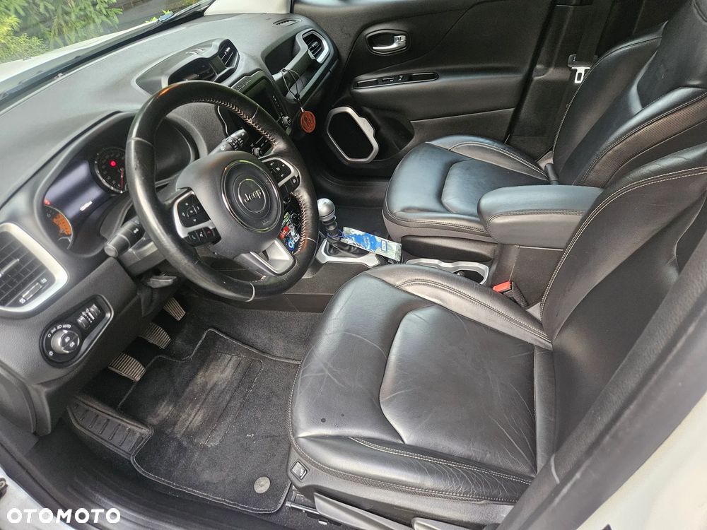 Jeep Renegade 1.4 MultiAir Limited - 25
