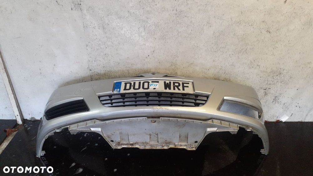 ^ ZDERZAK PRZÓD PRZEDNI OPEL VECTRA C LIFT FL Z157 SREBRNY