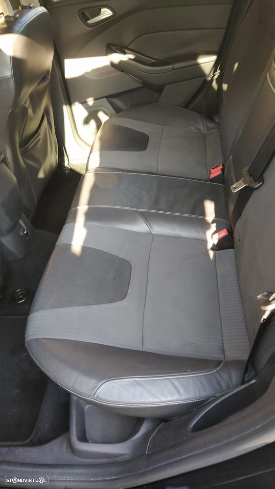 Ford Focus 1.6 TDCi Titanium Best - 10