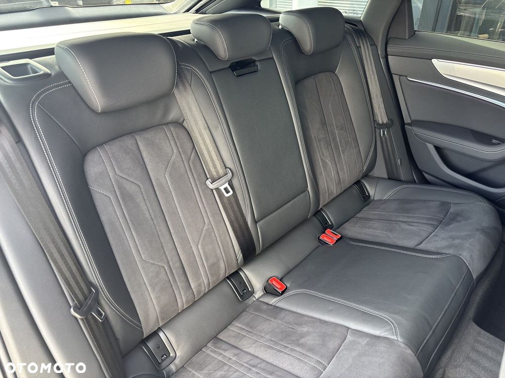 Audi A6 Allroad - 38