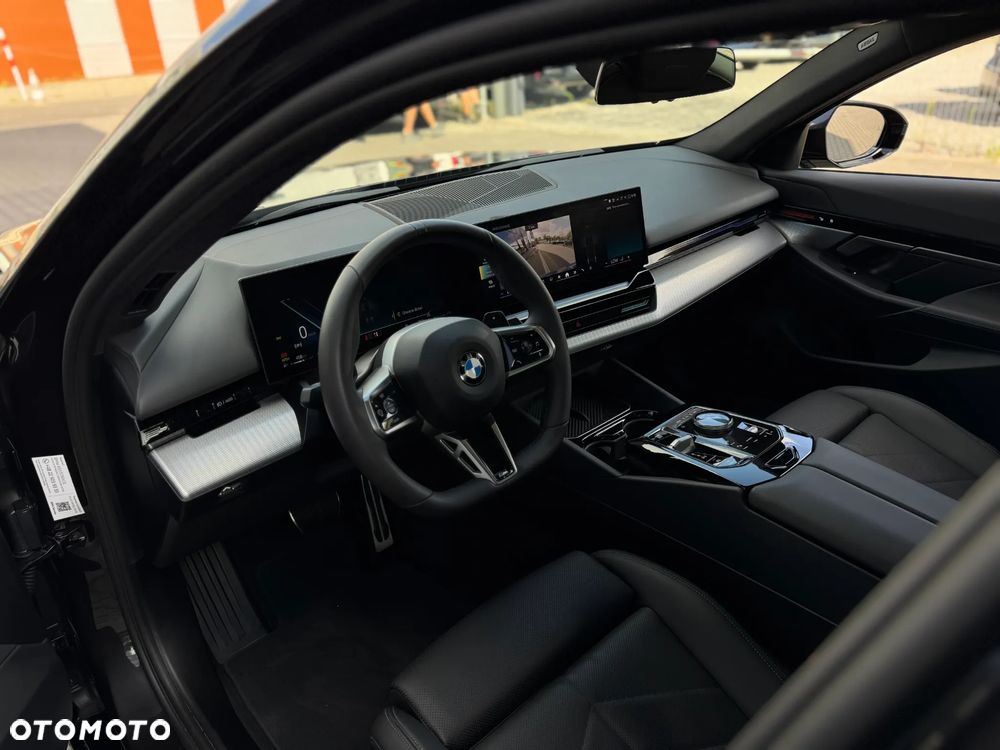 BMW Seria 5 520d xDrive mHEV M Sport - 5