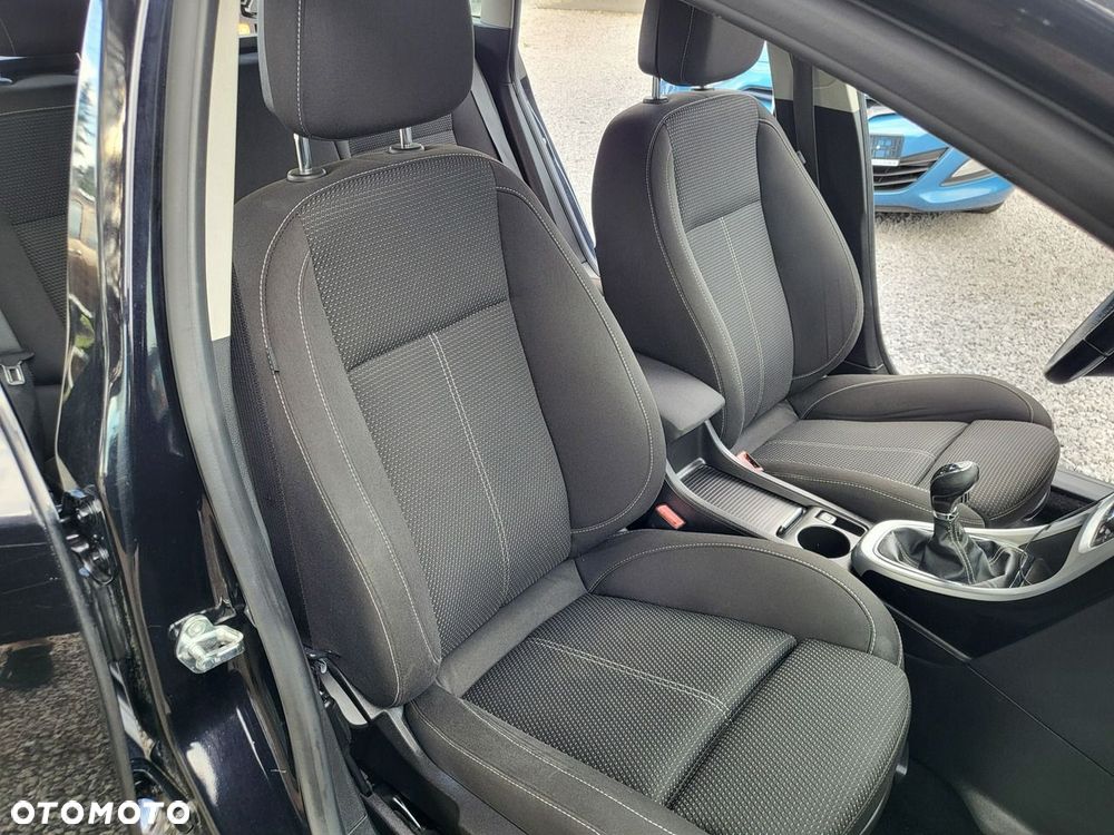 Opel Astra - 19