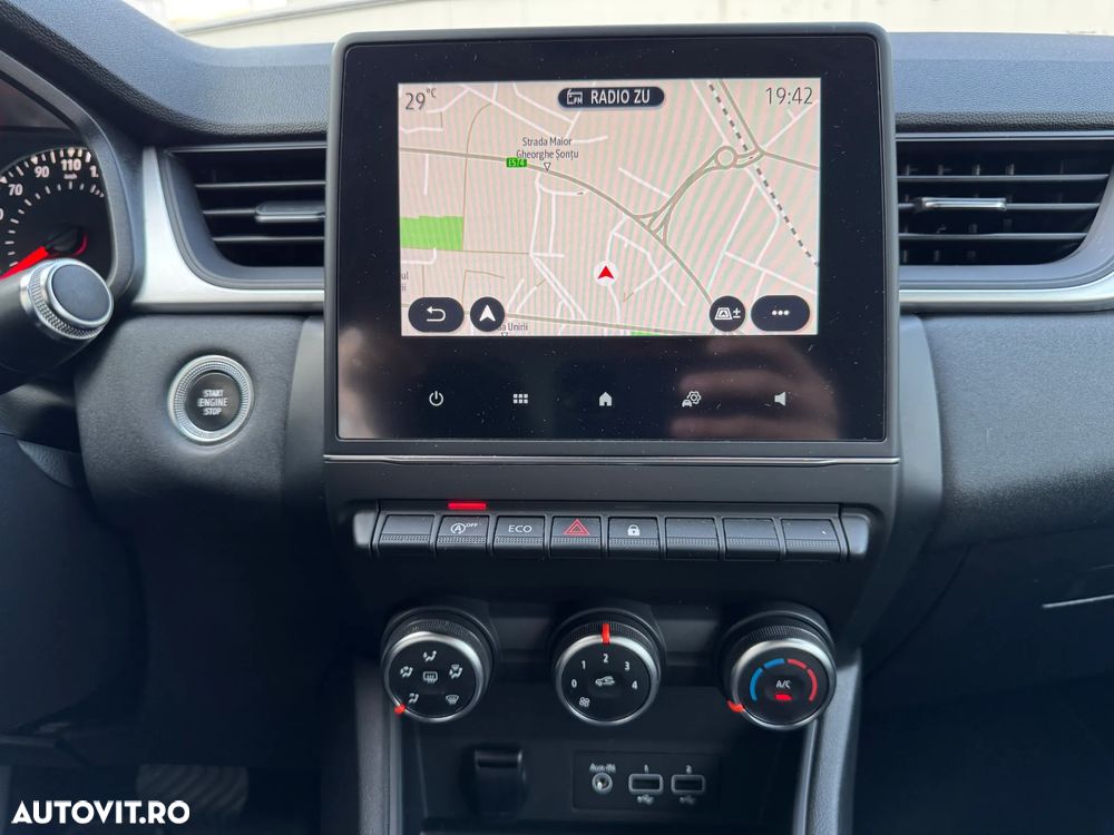 Renault Captur BLUE dCi 115 EDC BUSINESS EDITION - 20