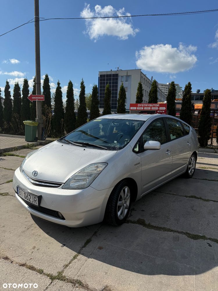 Toyota Prius - 1