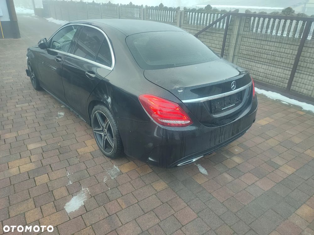 Mercedes-Benz Klasa C 220 d 9G-TRONIC AMG Line - 13