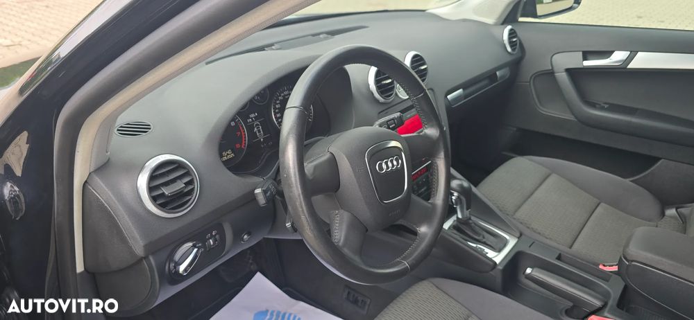 Audi A3 1.4 TFSI Sportback S tronic Ambiente - 15