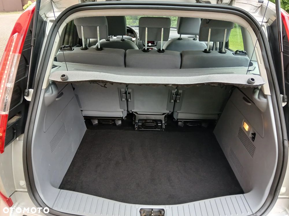 Ford C-MAX 2.0 Titanium - 18