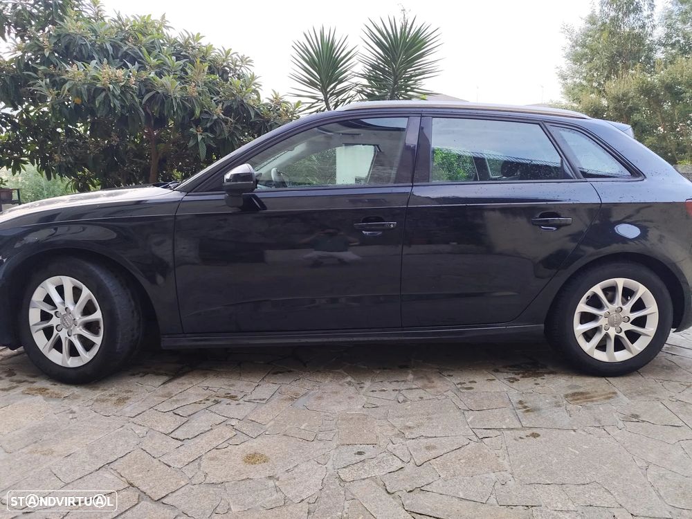 Audi A3 Sportback - 3