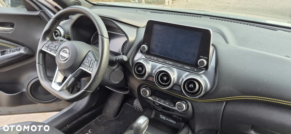 Nissan Juke 1.0 DIG-T Kiiro DCT - 25