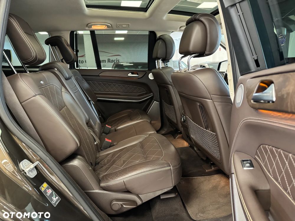 Mercedes-Benz GLS - 7