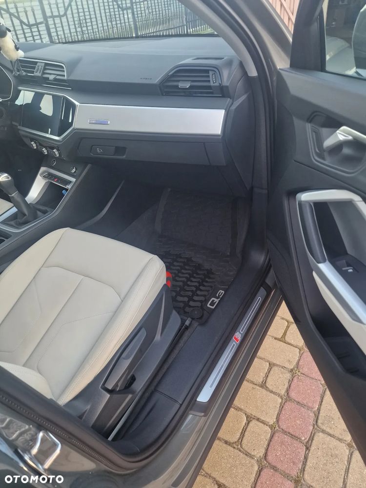 Audi Q3 Sportback 35 TFSI - 22