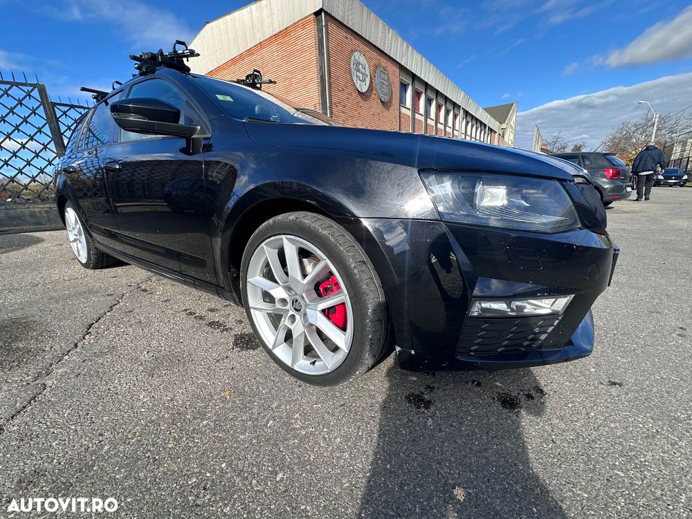 Skoda Octavia 2.0 TDI (Green tec) 4x4 DSG RS - 4