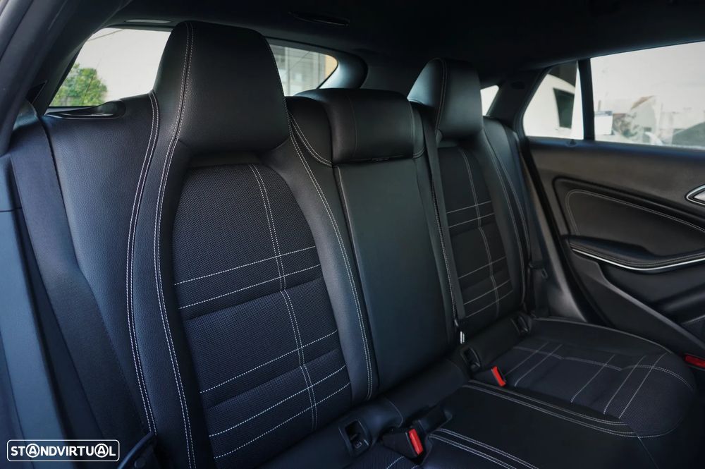 Mercedes-Benz CLA 200 Shooting Brake (CDI) d Urban - 21