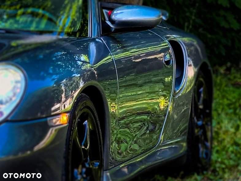 Porsche 911 - 12