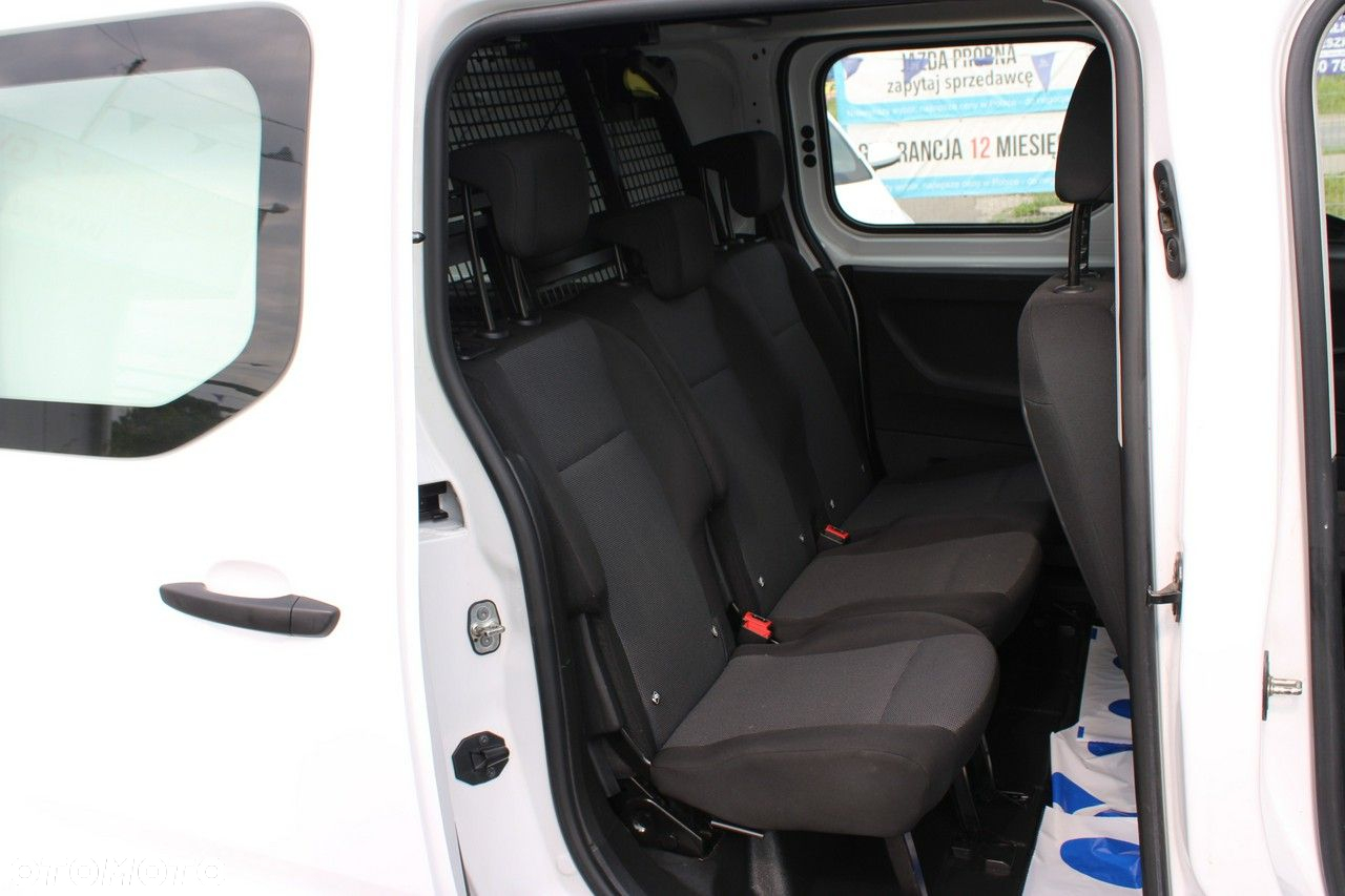 Toyota Proace City - 25