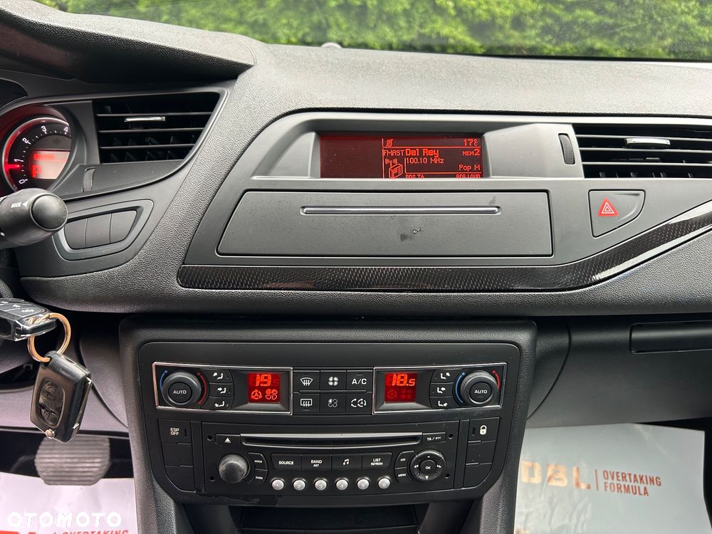 Citroën C5 2.0 16V Confort - 9