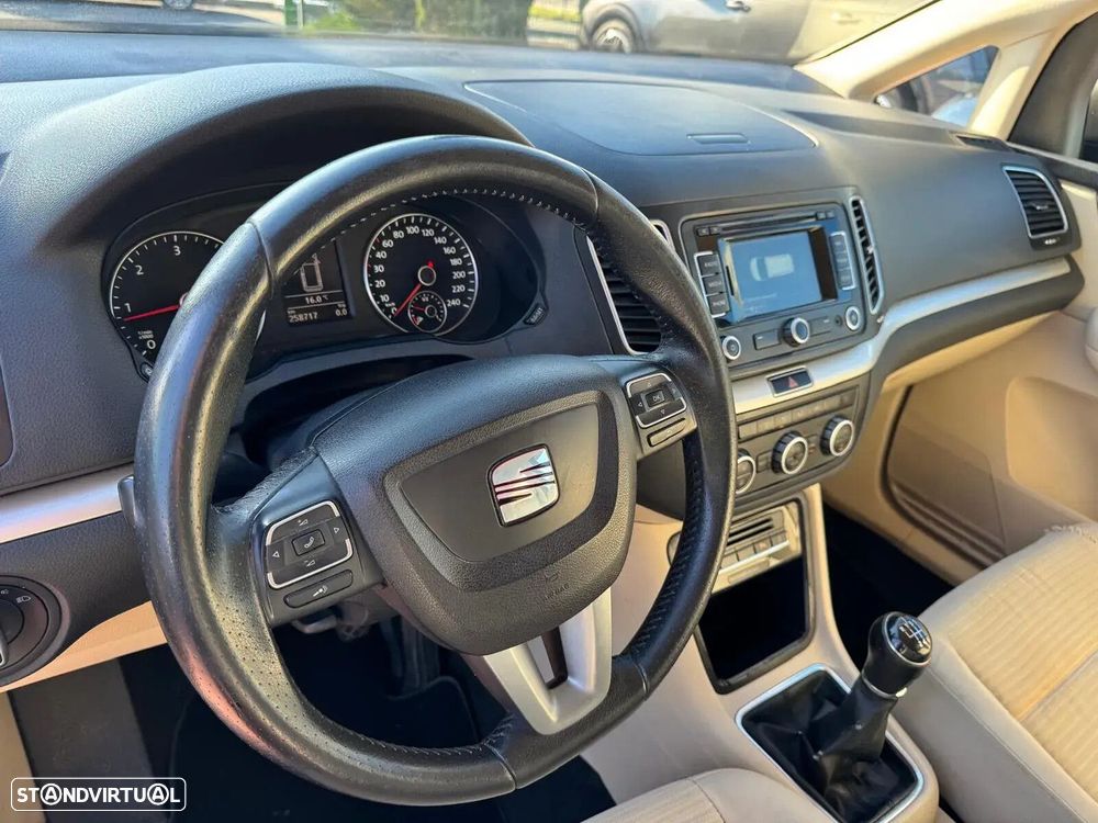 SEAT Alhambra - 23