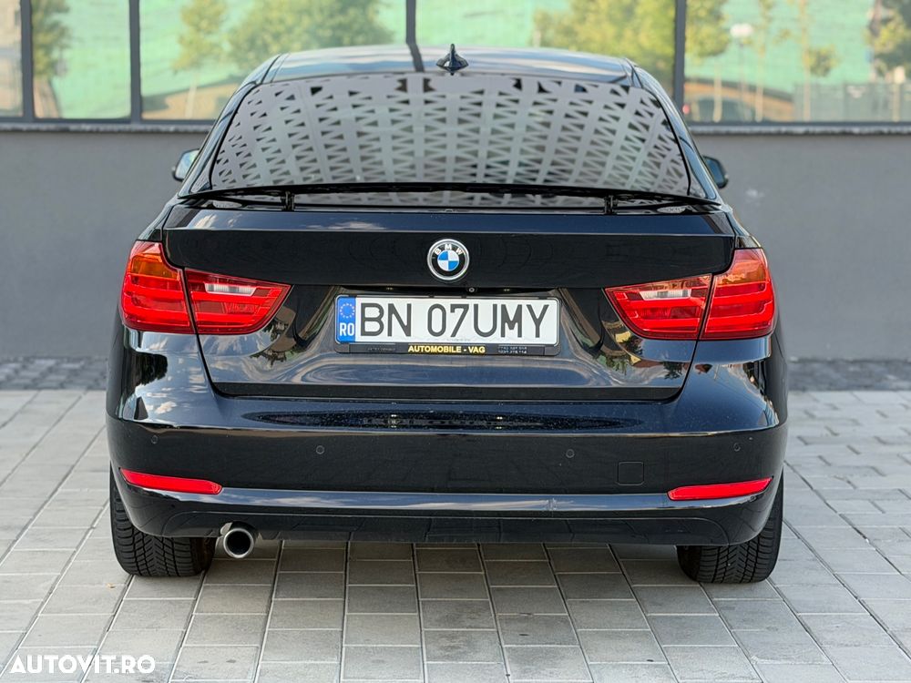 BMW Seria 3 318d Aut. Modern Line - 15