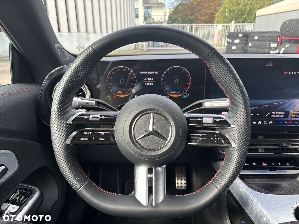 Mercedes-Benz CLA - 11