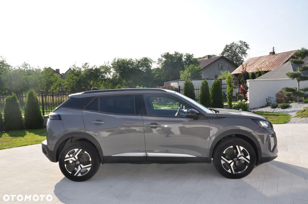 Peugeot 2008 Hybrid 145 e-DSC Business - 2