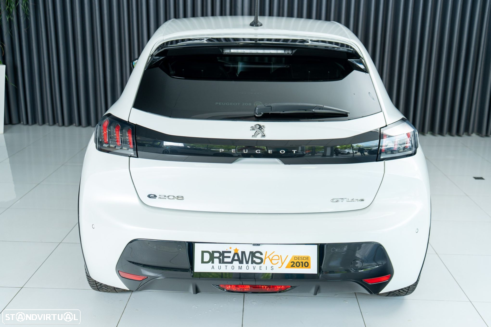 Peugeot e-208 50 kWh GT Line - 3