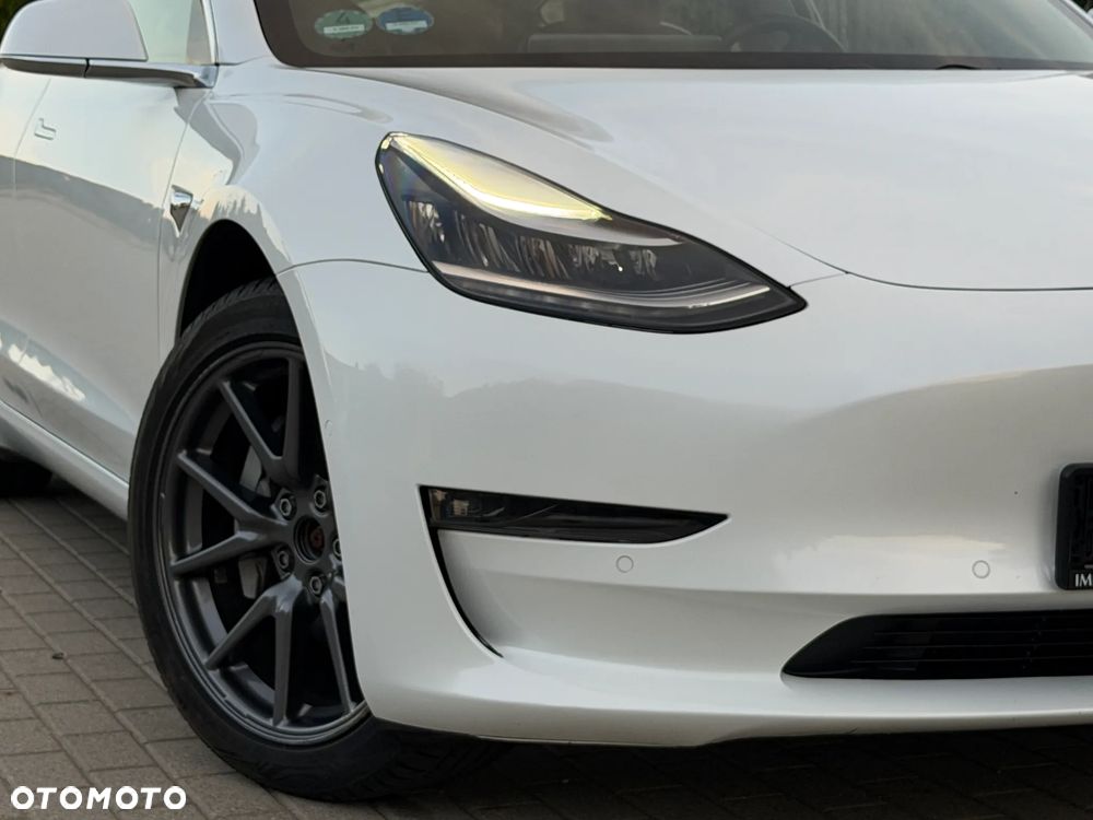Tesla Model 3 Allradantrieb Dual Motor - 23