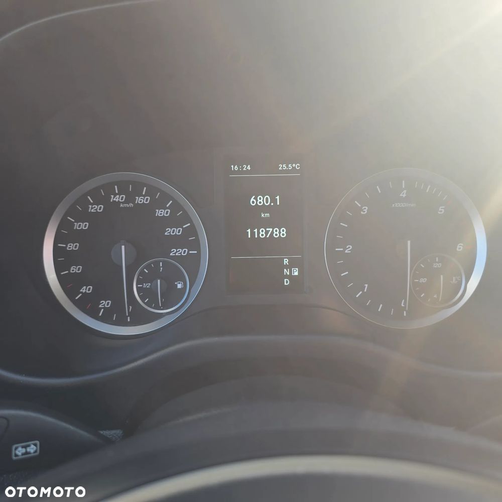 Mercedes-Benz Vito Tourer 119 CDI L3 Pro 9G-Tronic 447.705 - 8