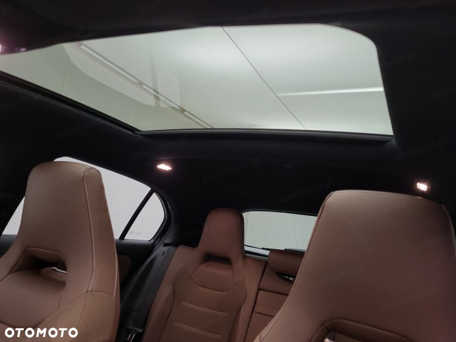 Mercedes-Benz Klasa A 45 S AMG 4-Matic 8G-DCT - 7