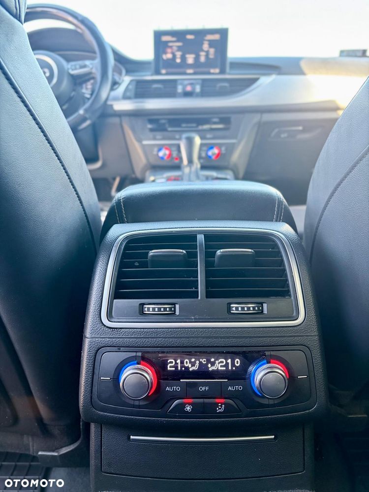 Audi A6 Avant 2.0 TDI Ultra DPF S tronic - 28