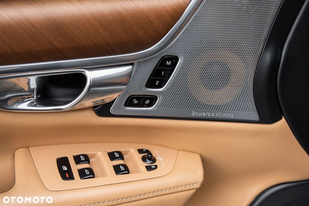 Volvo V90 D5 AWD Geartronic Inscription - 10