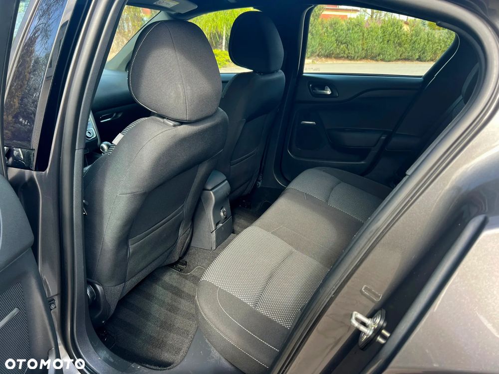 DS Automobiles DS 4 Crossback - 14