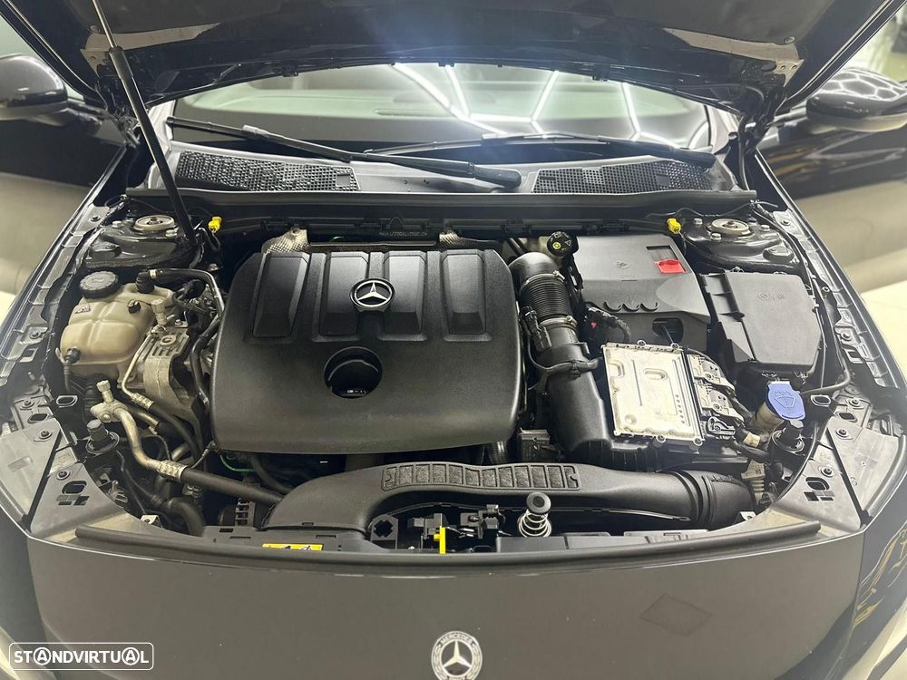 Mercedes-Benz A 180 - 35