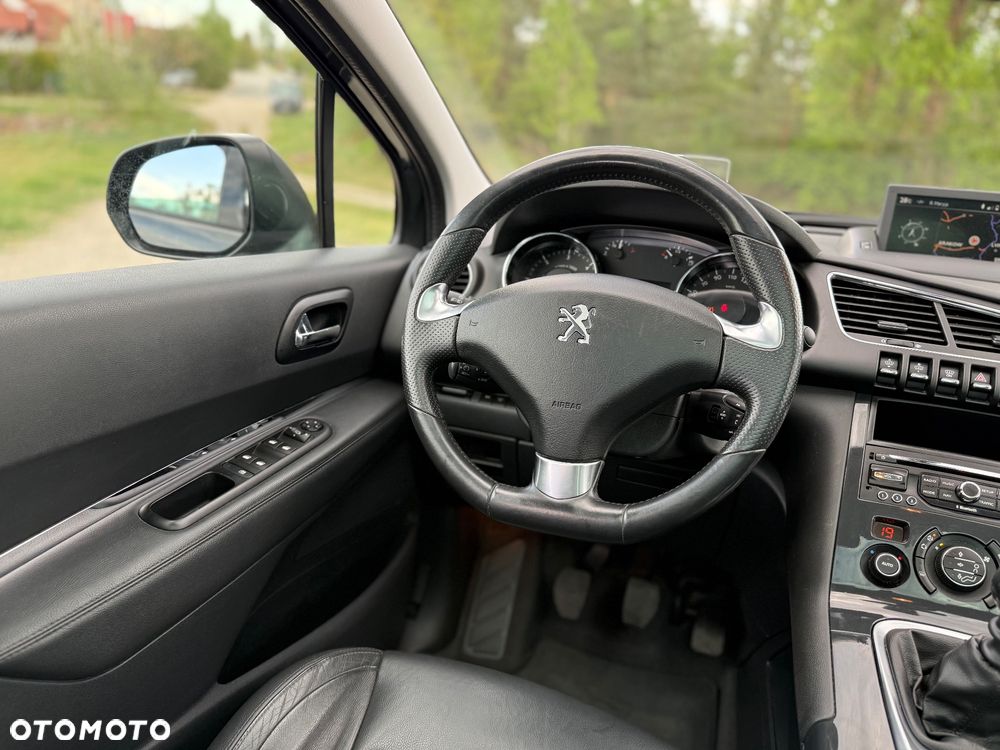 Peugeot 3008 HDi 115 Allure - 9