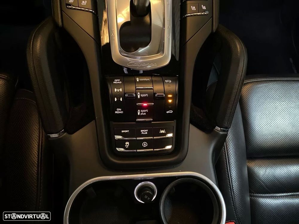 Porsche Cayenne Platinum Edition - 14