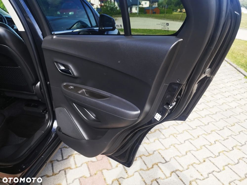 Chevrolet Trax 1.6 LT - 27
