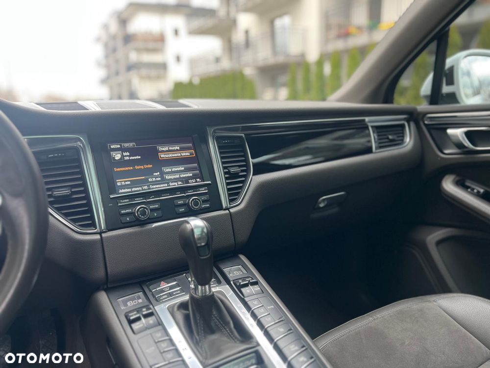 Porsche Macan - 20