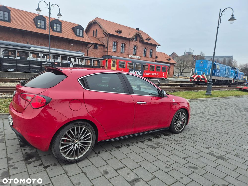 Alfa Romeo Giulietta - 4