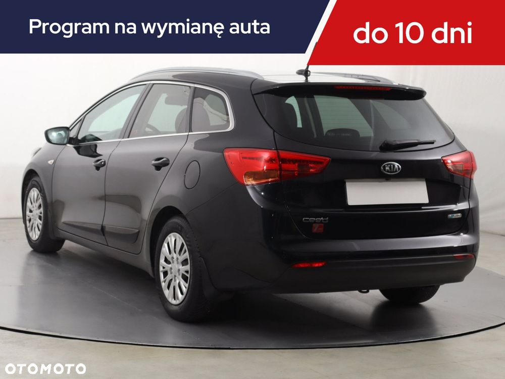 Kia Ceed - 6